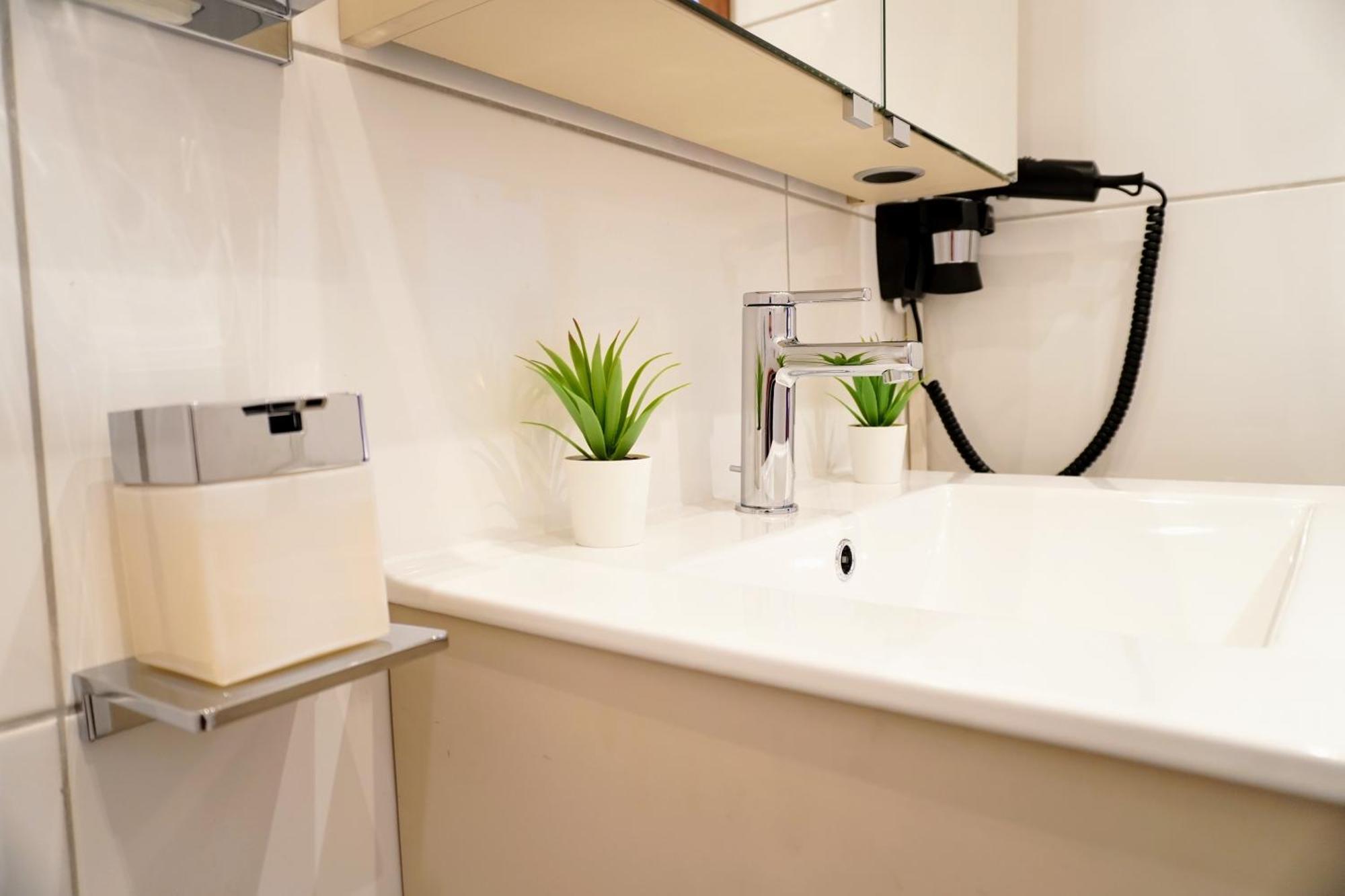 Lenastay I Nostalgieapartment I Innenstadt Καϊζερσλάουτερν Εξωτερικό φωτογραφία